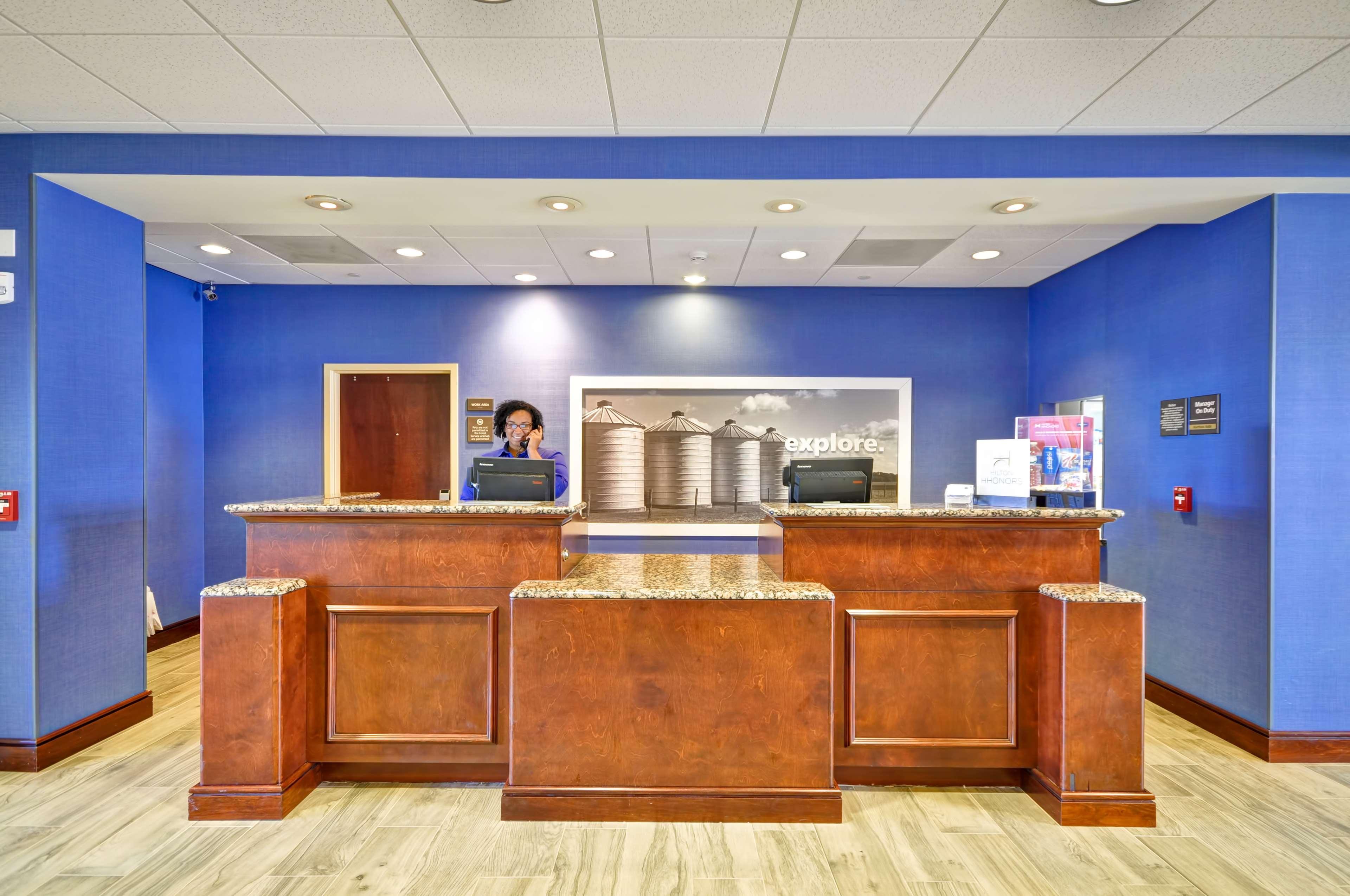 Hampton Inn And Suites Fredericksburg Eksteriør billede