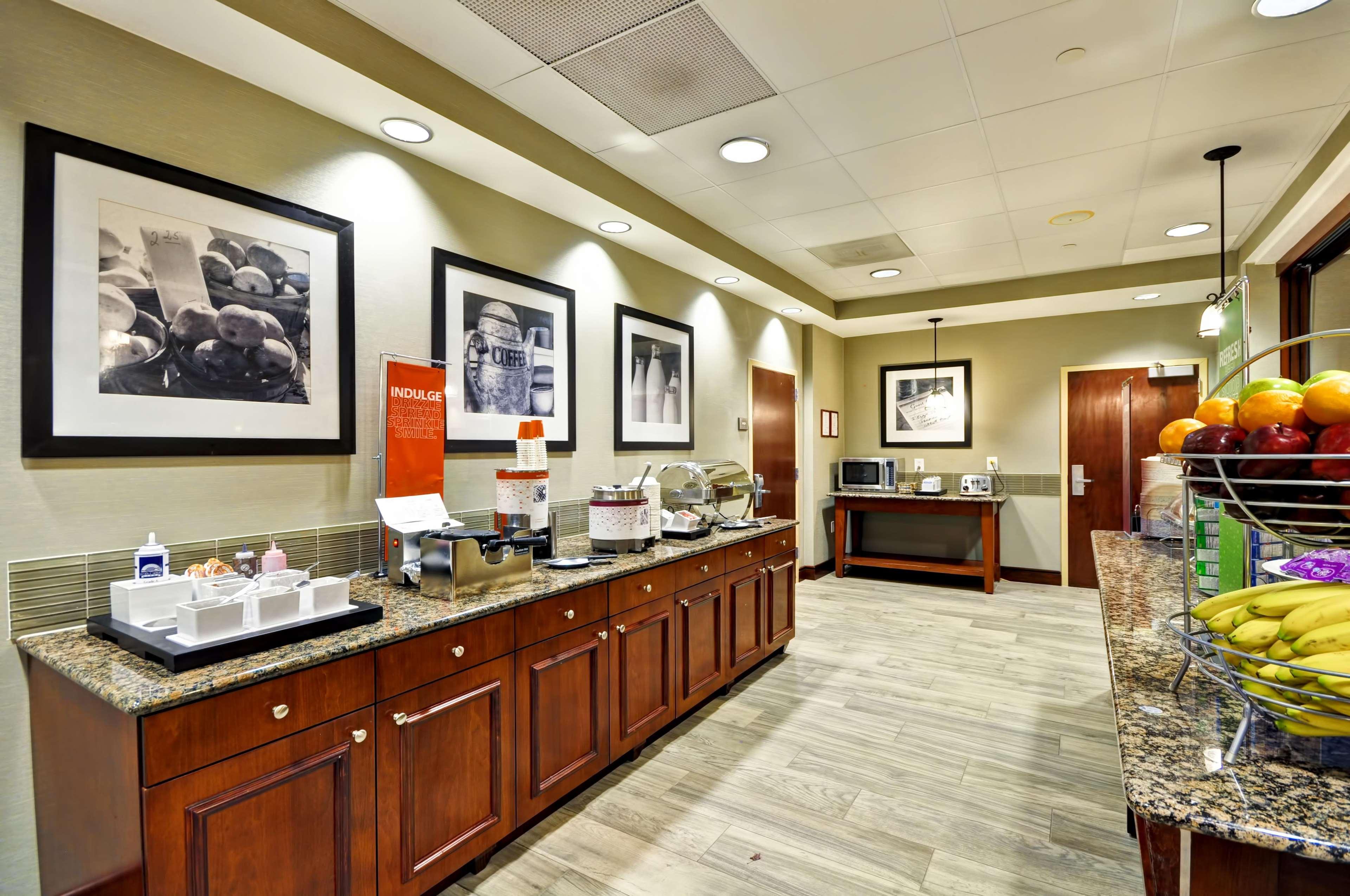 Hampton Inn And Suites Fredericksburg Eksteriør billede
